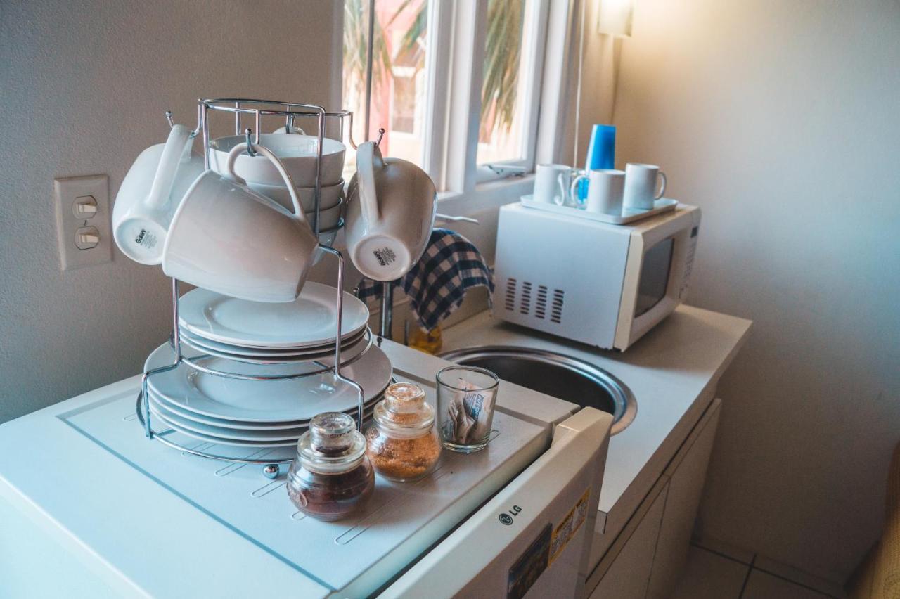 Courtesy Apartments Aruba オラニエスタッド エクステリア 写真
